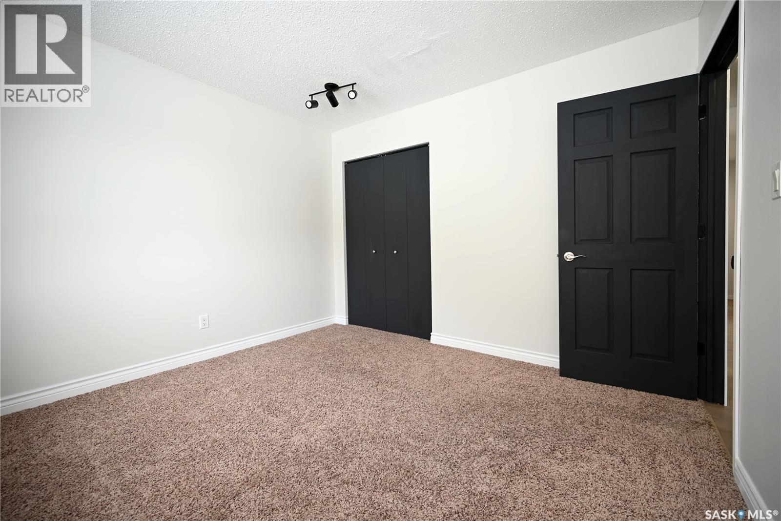 108 517 Albert Street, Estevan, Saskatchewan  S4A 2E3 - Photo 22 - SK021760