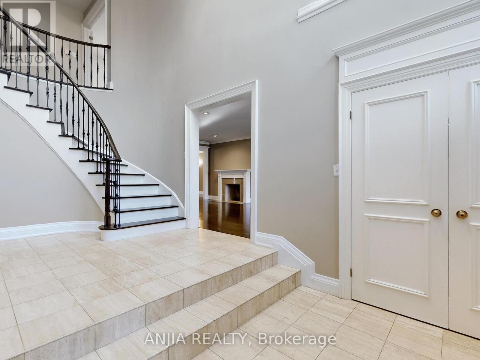 21 Tahoe Court, Toronto, Ontario  M3B 3M6 - Photo 11 - C12474291