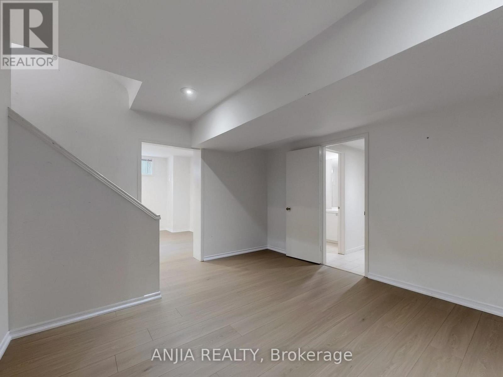 21 Tahoe Court, Toronto, Ontario  M3B 3M6 - Photo 34 - C12474291