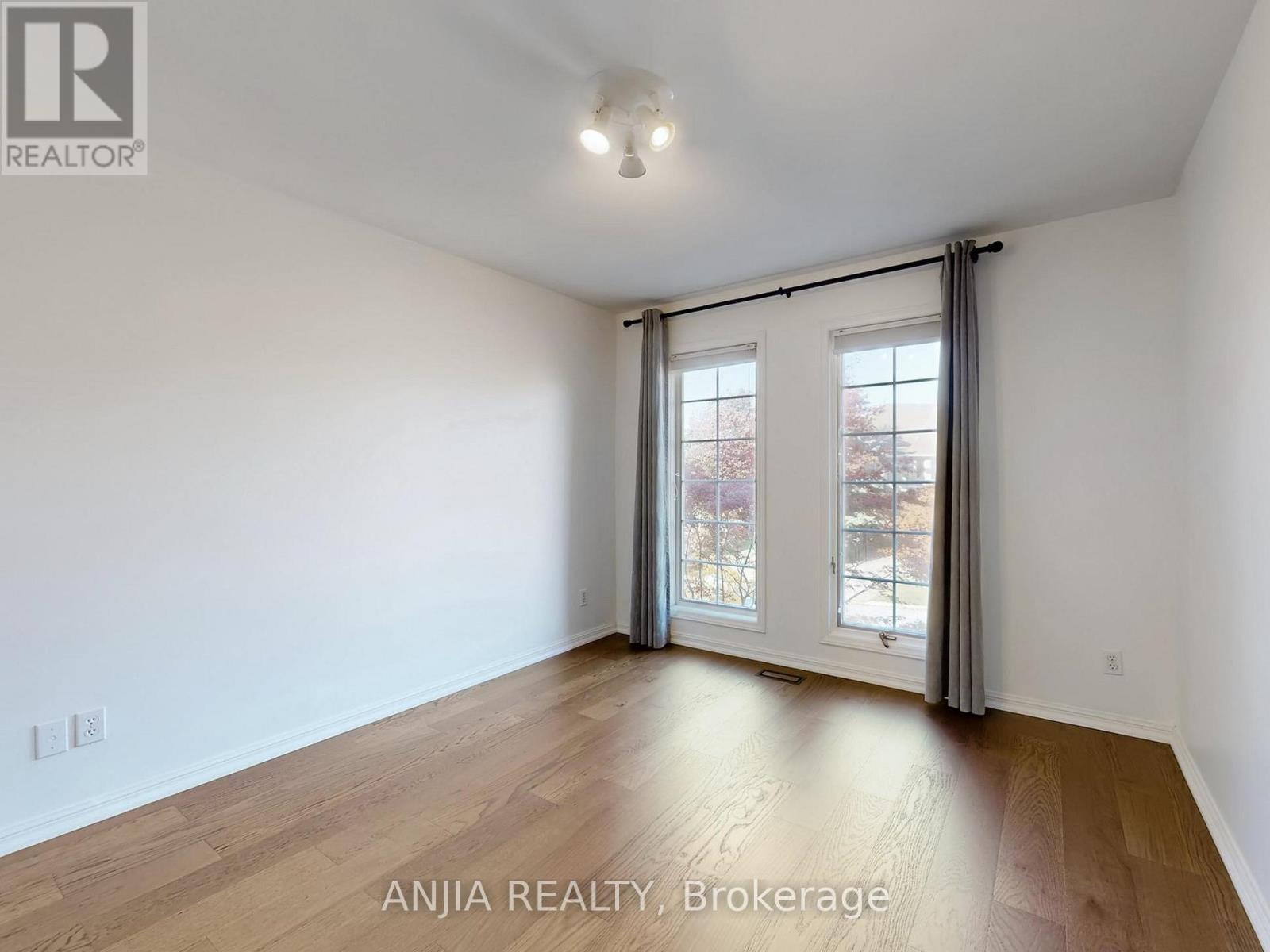 21 Tahoe Court, Toronto, Ontario  M3B 3M6 - Photo 28 - C12474291