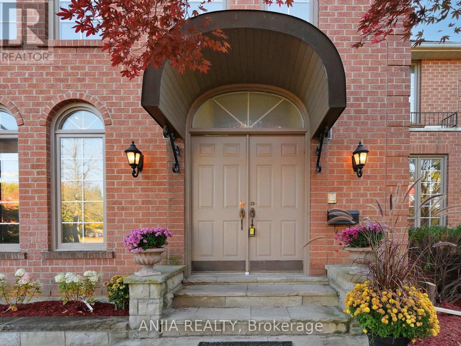 21 Tahoe Court, Toronto, Ontario  M3B 3M6 - Photo 6 - C12474291