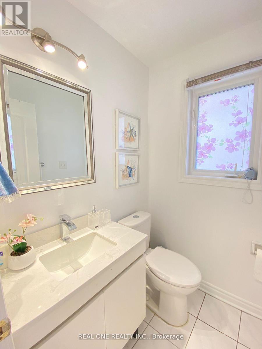 72 Weatherill Road, Markham, Ontario  L6C 2P5 - Photo 16 - N12483015