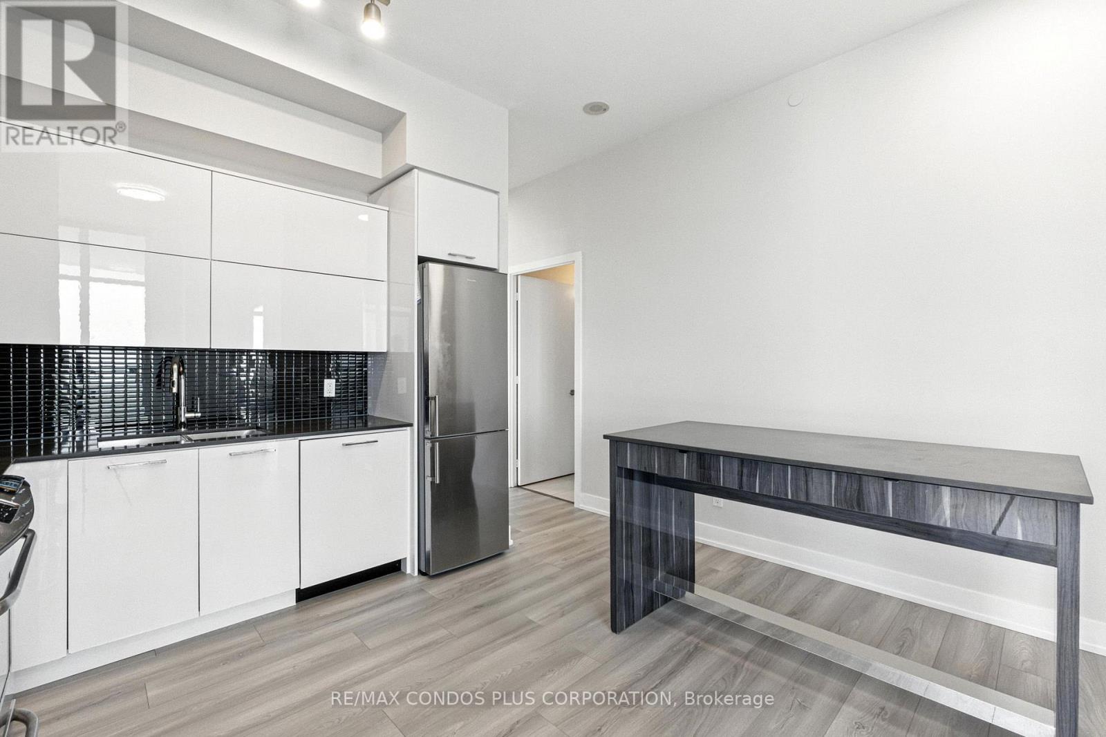 Lph15 - 9471 Yonge Street, Richmond Hill, Ontario  L4C 0Z5 - Photo 16 - N12483020