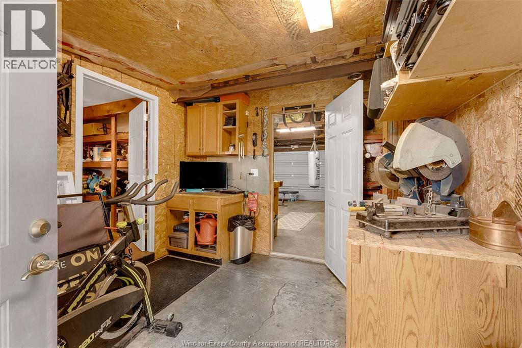 2925 Alexandra Avenue, Windsor, Ontario  N9E 2J8 - Photo 40 - 25027191