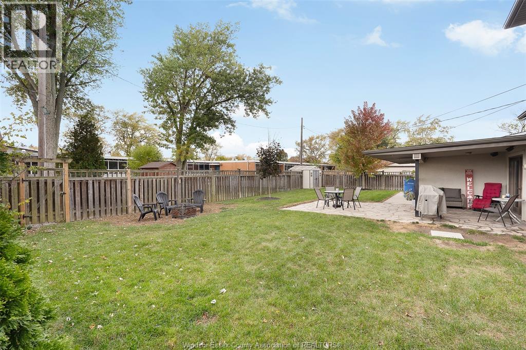 2925 Alexandra Avenue, Windsor, Ontario  N9E 2J8 - Photo 43 - 25027191