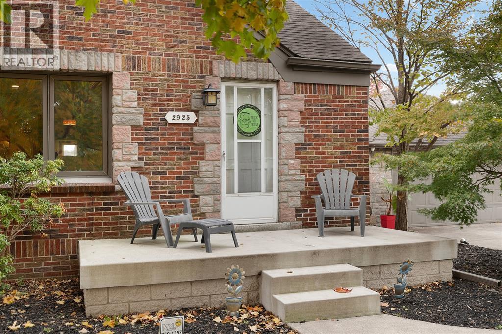2925 Alexandra Avenue, Windsor, Ontario  N9E 2J8 - Photo 5 - 25027191