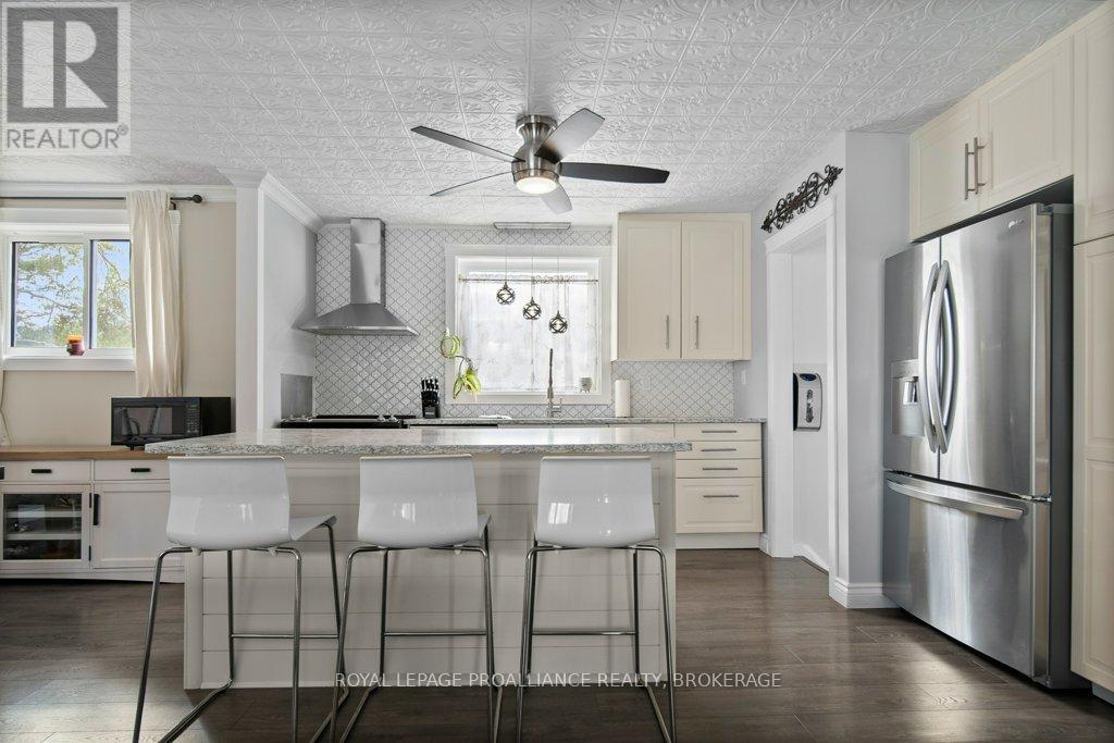 2 Potter Drive, Loyalist (Odessa), Ontario  K0H 2H0 - Photo 14 - X12483066