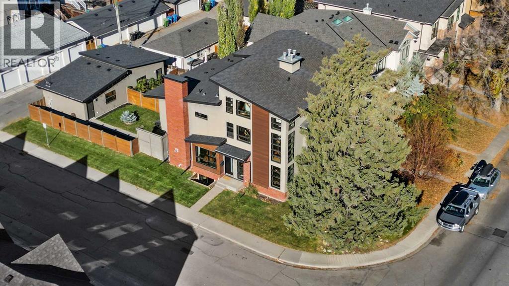 2702 28 Avenue Sw, Calgary, Alberta  T3E 2B1 - Photo 47 - A2264953