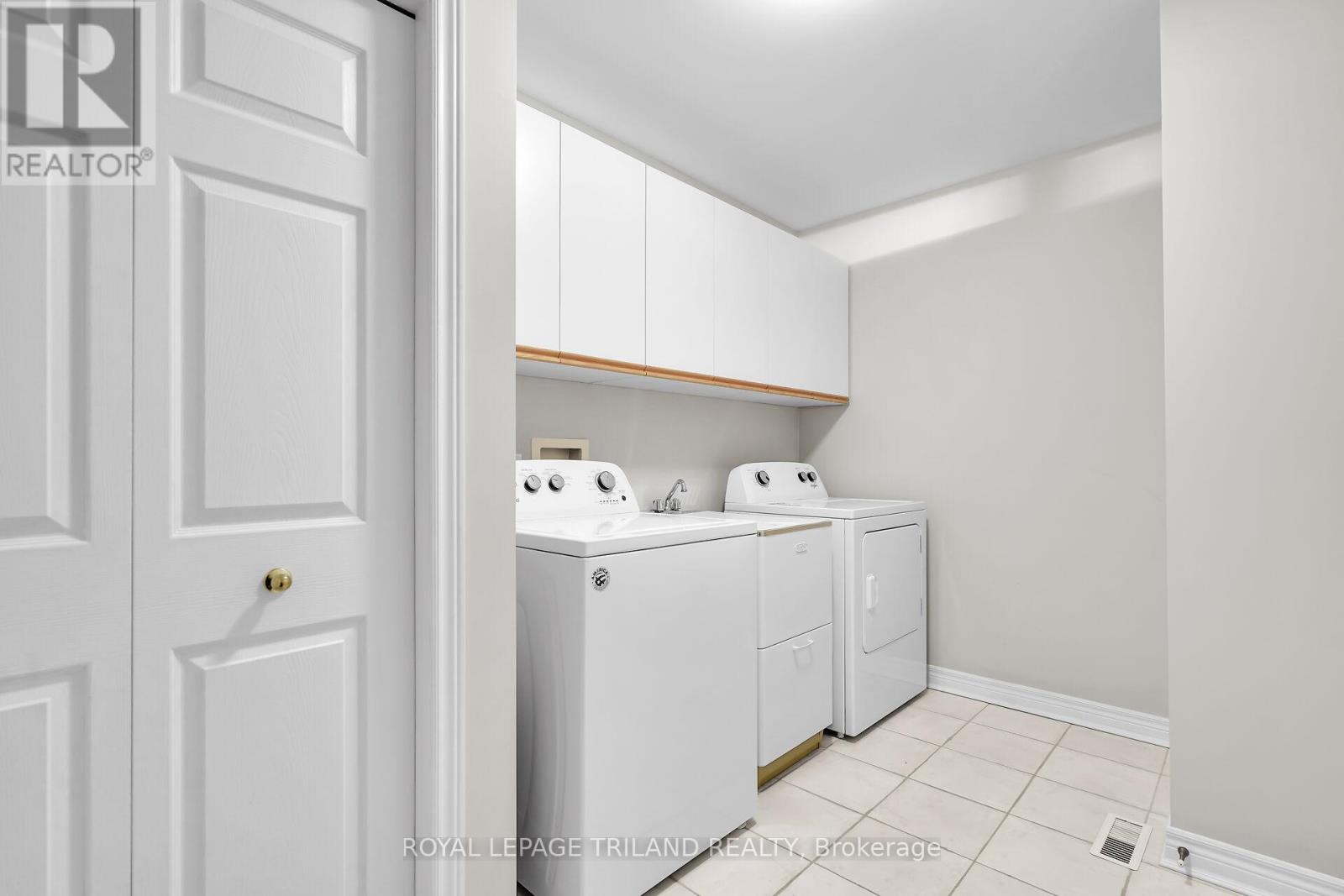 471 Ambleside Drive, London North, Ontario  N6G 4W9 - Photo 17 - X12483057