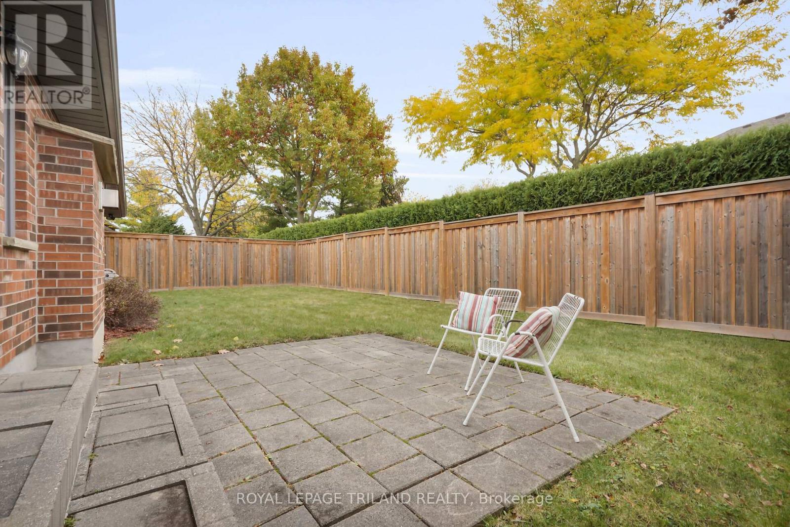 471 Ambleside Drive, London North, Ontario  N6G 4W9 - Photo 29 - X12483057