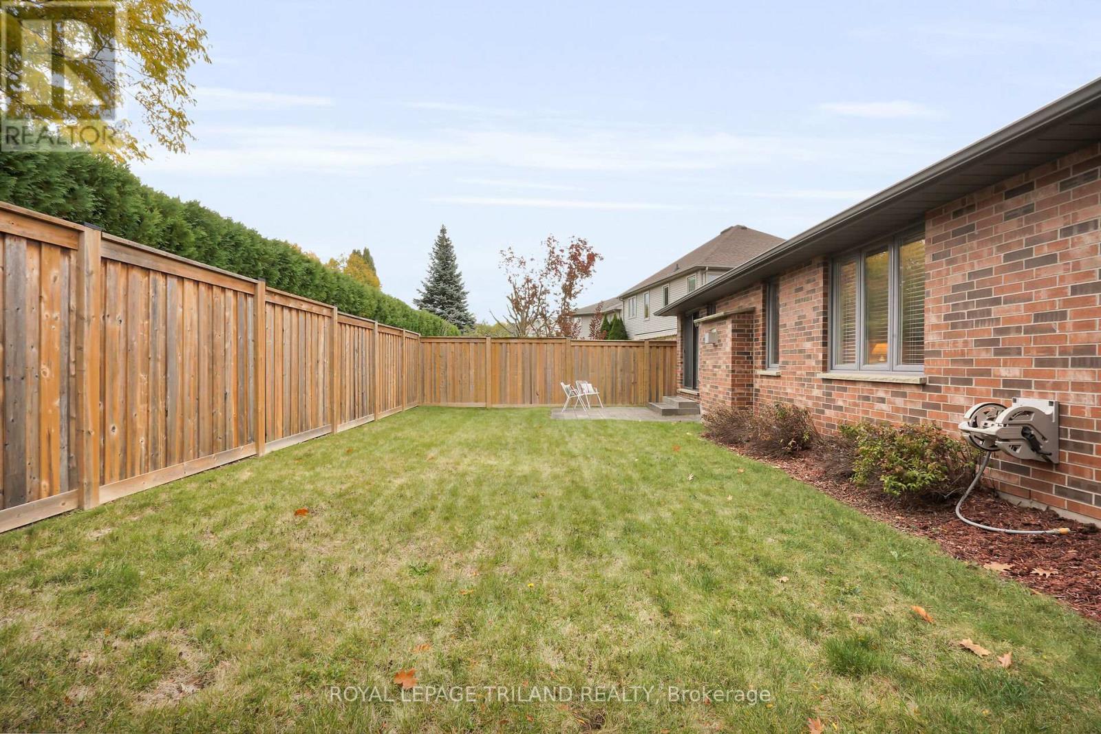 471 Ambleside Drive, London North, Ontario  N6G 4W9 - Photo 30 - X12483057