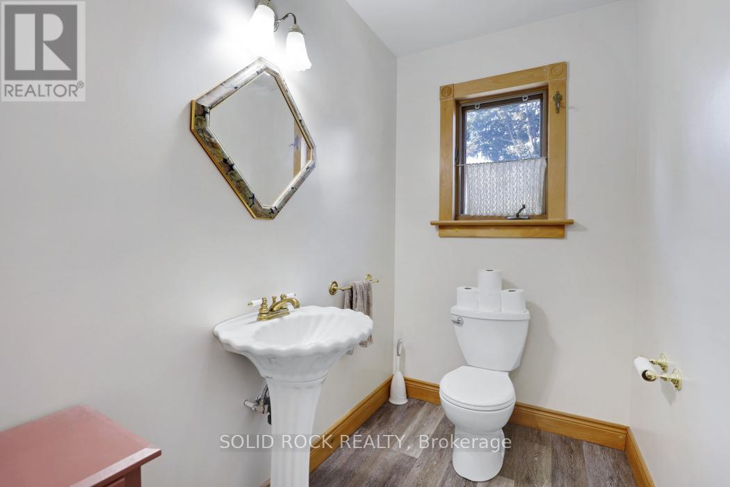 2 - 1776 Ainsley Drive, Ottawa, Ontario  K2C 0T2 - Photo 16 - X12483097