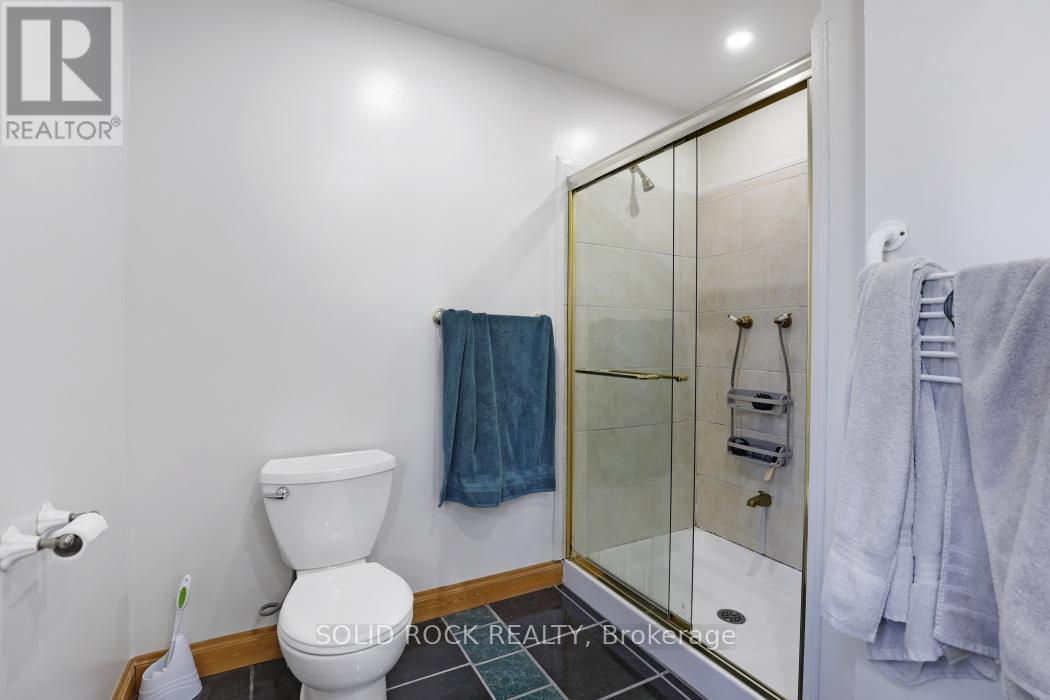 2 - 1776 Ainsley Drive, Ottawa, Ontario  K2C 0T2 - Photo 23 - X12483097