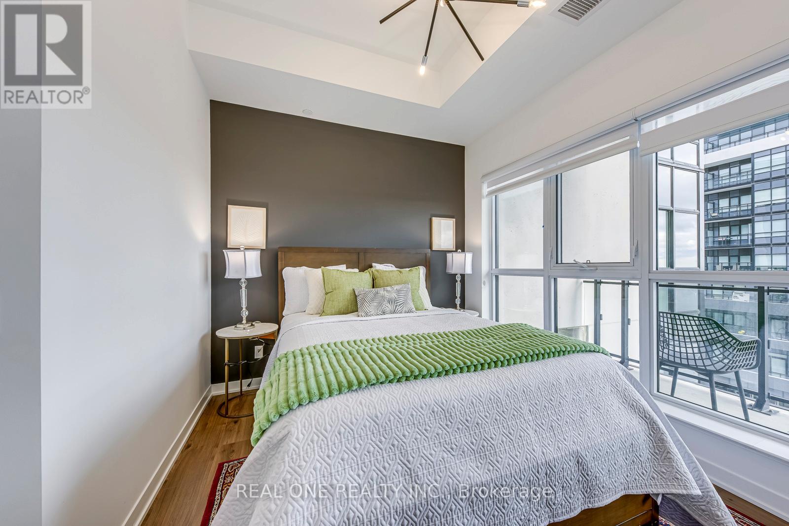 526 - 405 Dundas Street W, Oakville, Ontario  L6M 5P4 - Photo 35 - W12483033
