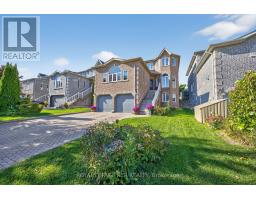 24 TASCONA COURT, Barrie, Ontario