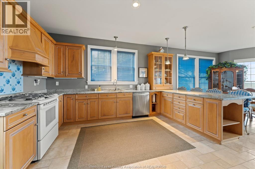 1094 Lilydale, Lakeshore, Ontario  N0R 1A0 - Photo 12 - 25027203