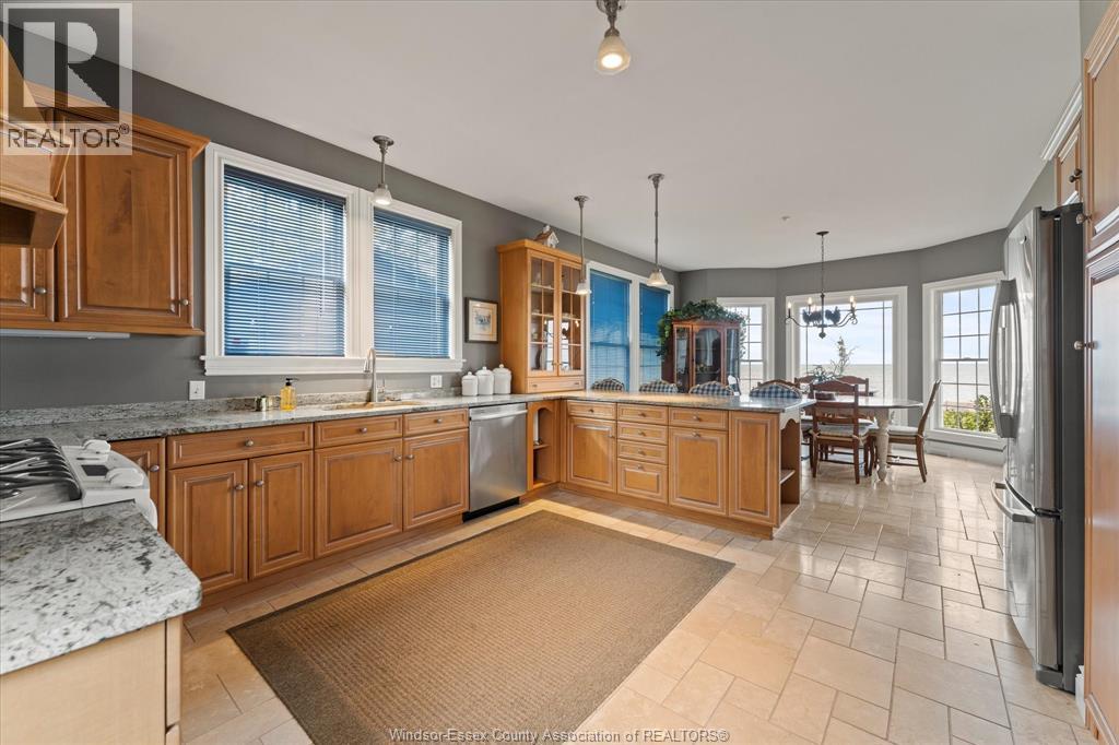 1094 Lilydale, Lakeshore, Ontario  N0R 1A0 - Photo 14 - 25027203