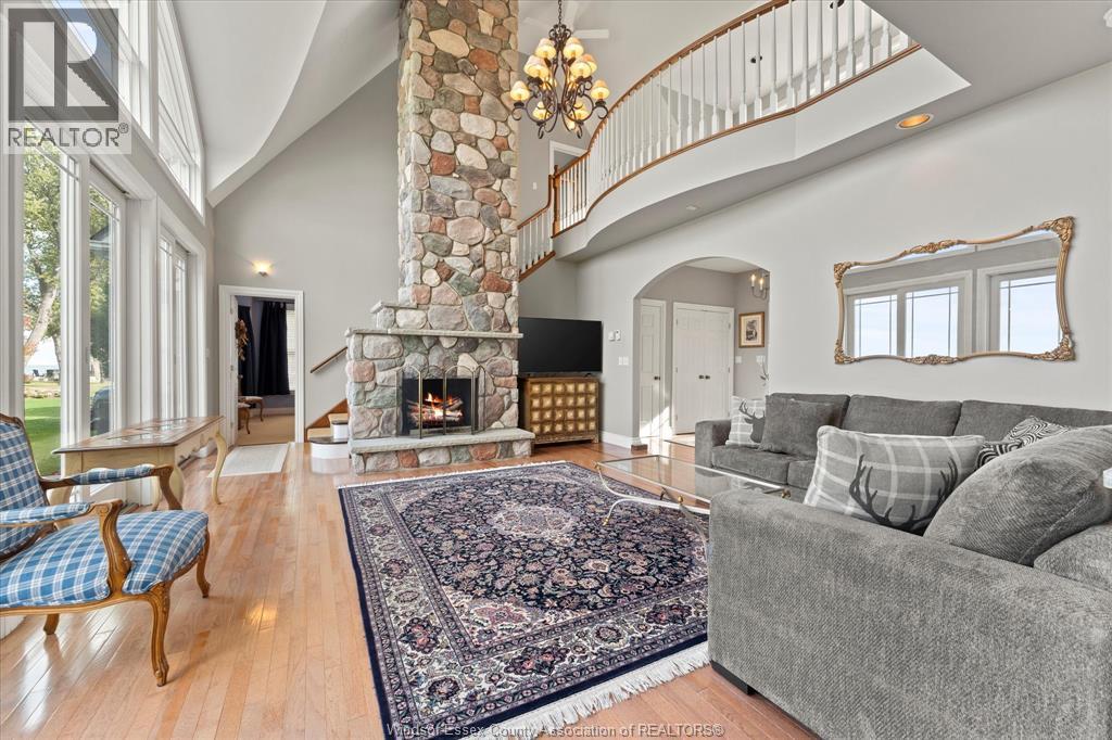 1094 Lilydale, Lakeshore, Ontario  N0R 1A0 - Photo 7 - 25027203