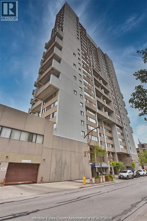 380 Pelissier Unit# 2303, Windsor, Ontario  N9A 6V7 - Photo 3 - 25027195