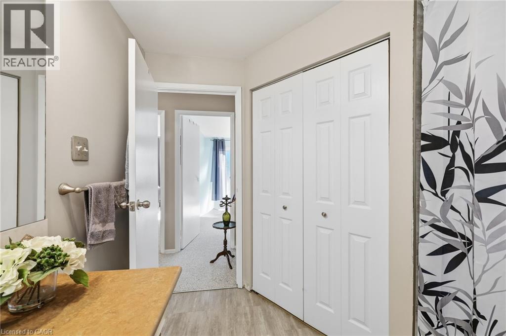 337 Kingswood Drive Unit# 31, Kitchener, Ontario  N2E 1X5 - Photo 23 - 40780487