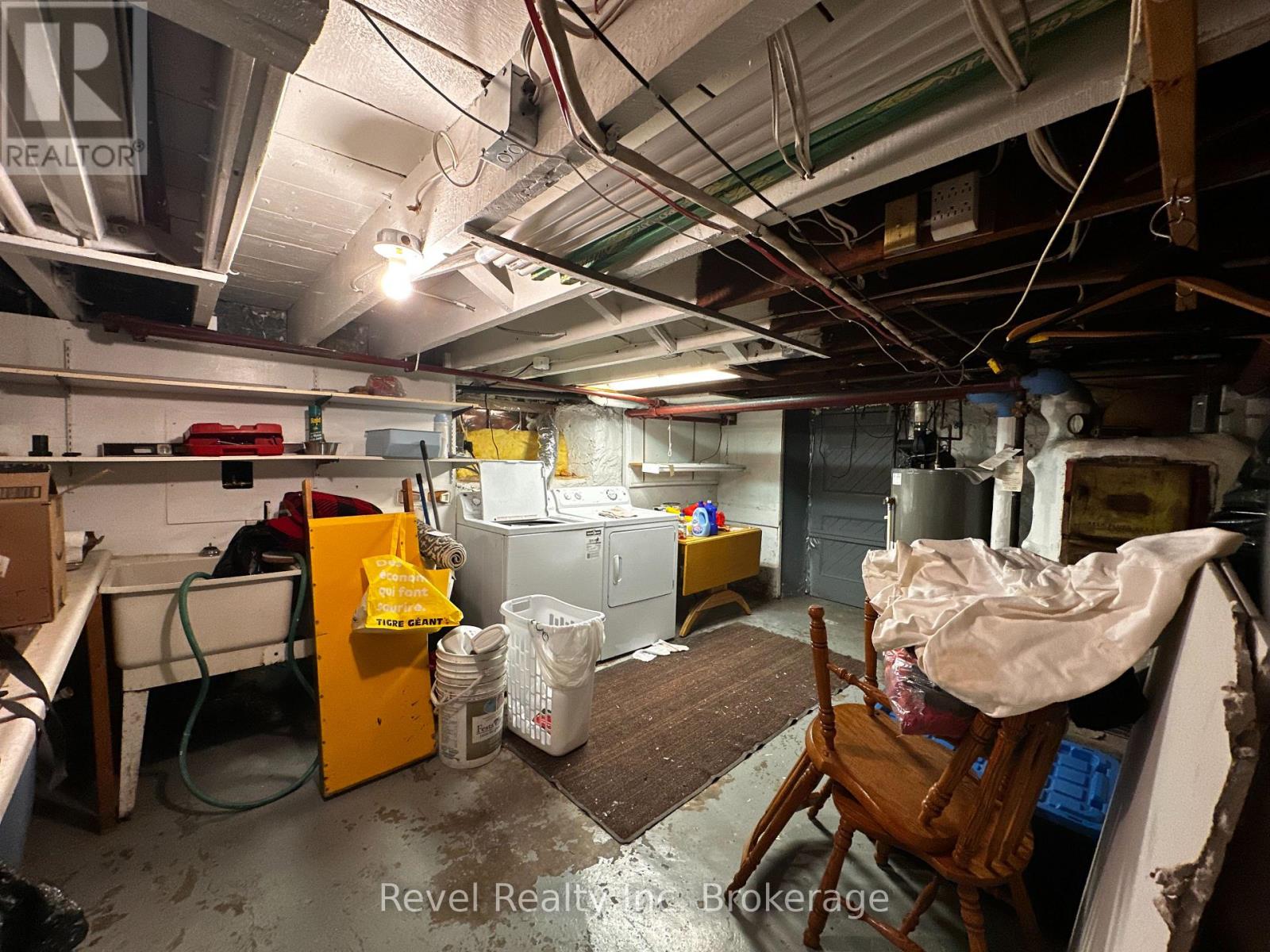 551 First Avenue E, North Bay, Ontario P1B 1K5 - Photo 28 - X12483065