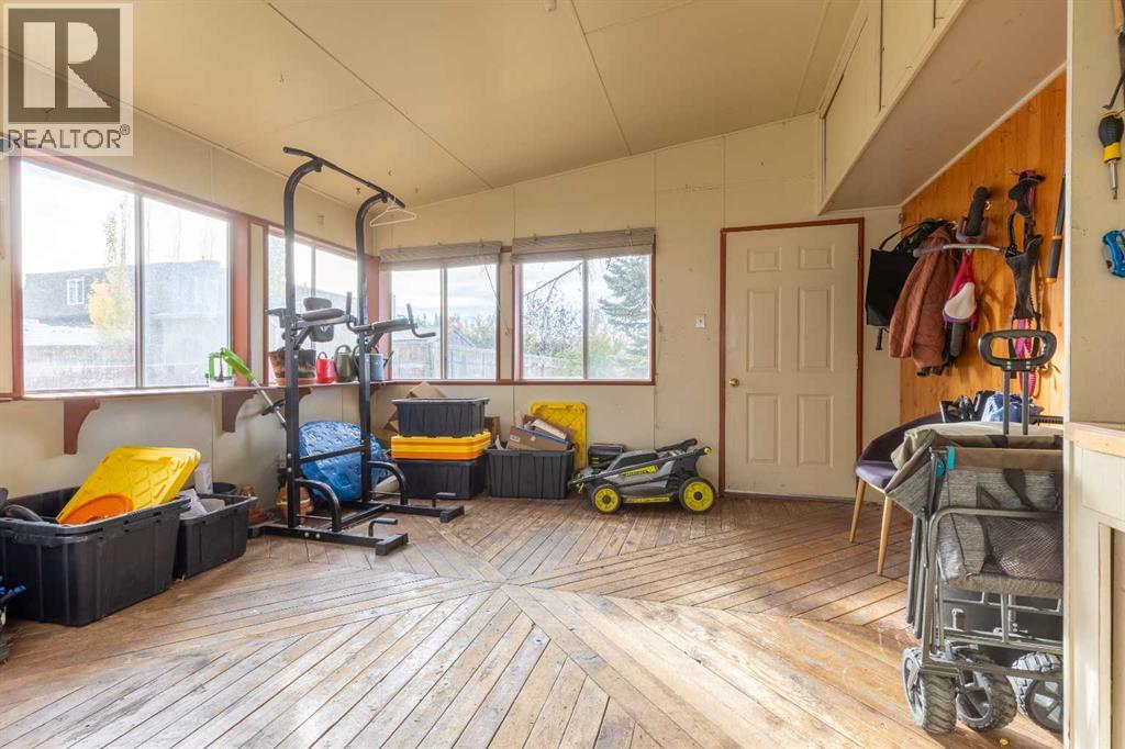 124 N 200 E, Raymond, Alberta  T0K 2S0 - Photo 33 - A2266140
