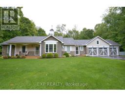 220 GILWOOD PARK DRIVE, Penetanguishene, Ontario