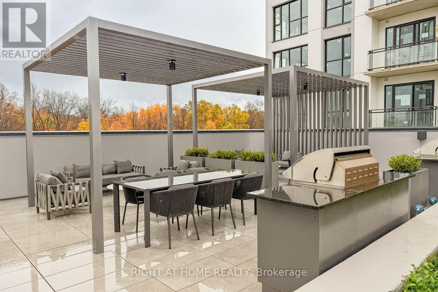 215 - 720 Whitlock Avenue, Milton (Wi Willmott), Ontario  L9E 2B5 - Photo 25 - W12482676