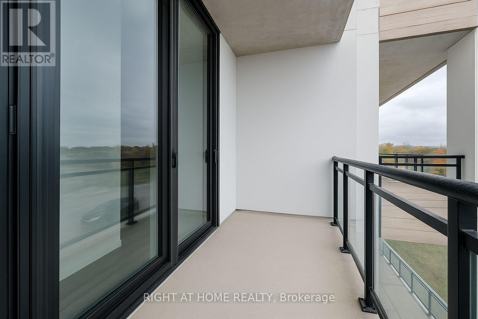 215 - 720 Whitlock Avenue, Milton (Wi Willmott), Ontario  L9E 2B5 - Photo 15 - W12482676