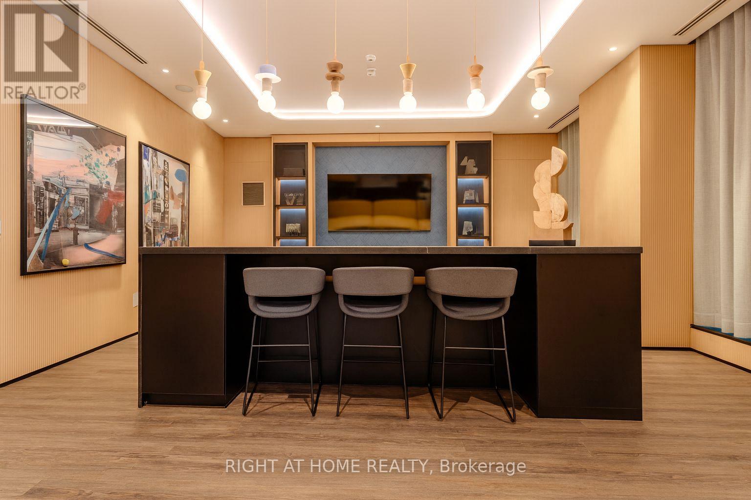 215 - 720 Whitlock Avenue, Milton (Wi Willmott), Ontario  L9E 2B5 - Photo 22 - W12482676