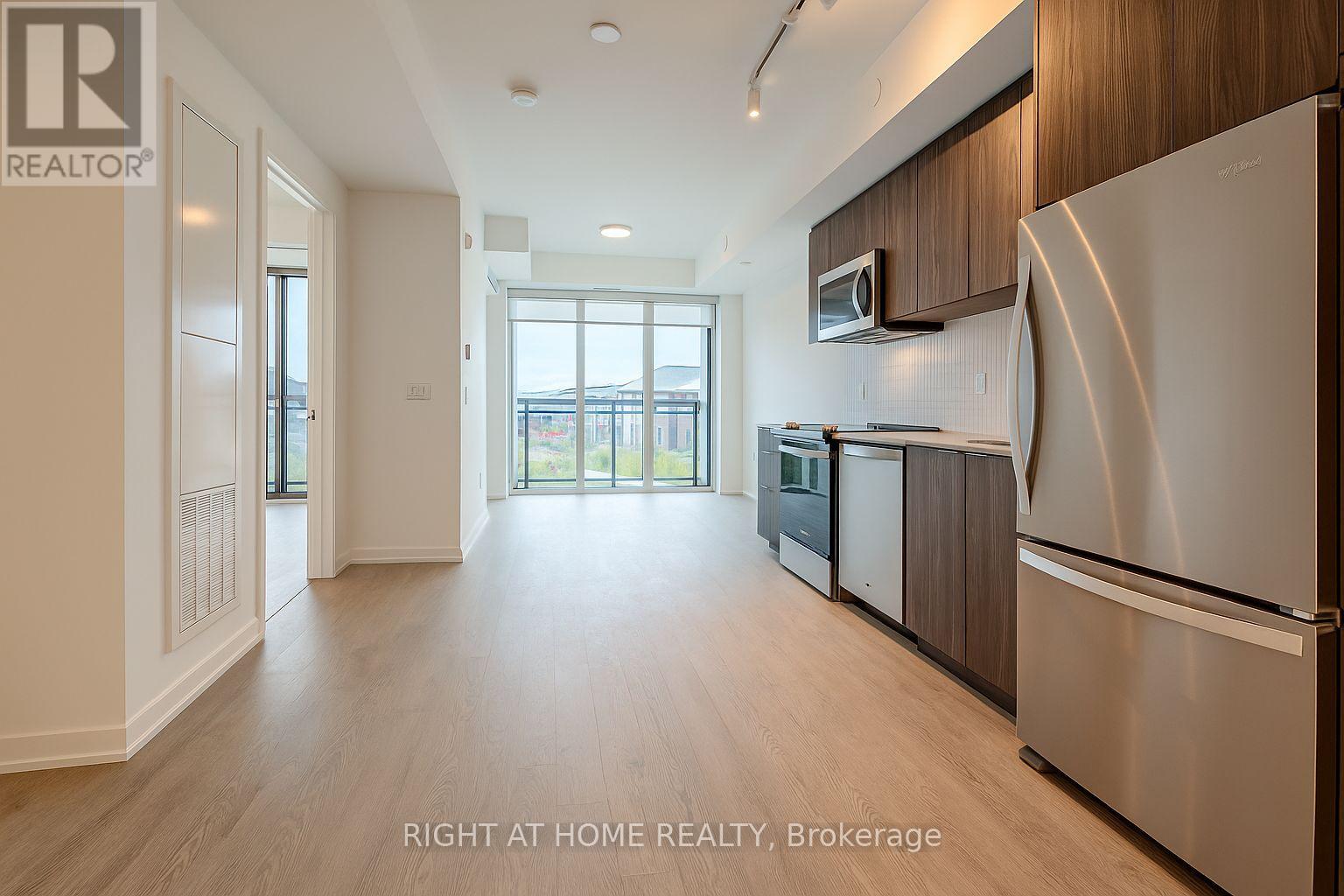 215 - 720 Whitlock Avenue, Milton (Wi Willmott), Ontario  L9E 2B5 - Photo 3 - W12482676