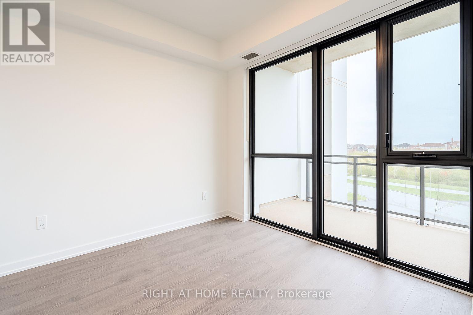 215 - 720 Whitlock Avenue, Milton (Wi Willmott), Ontario  L9E 2B5 - Photo 9 - W12482676