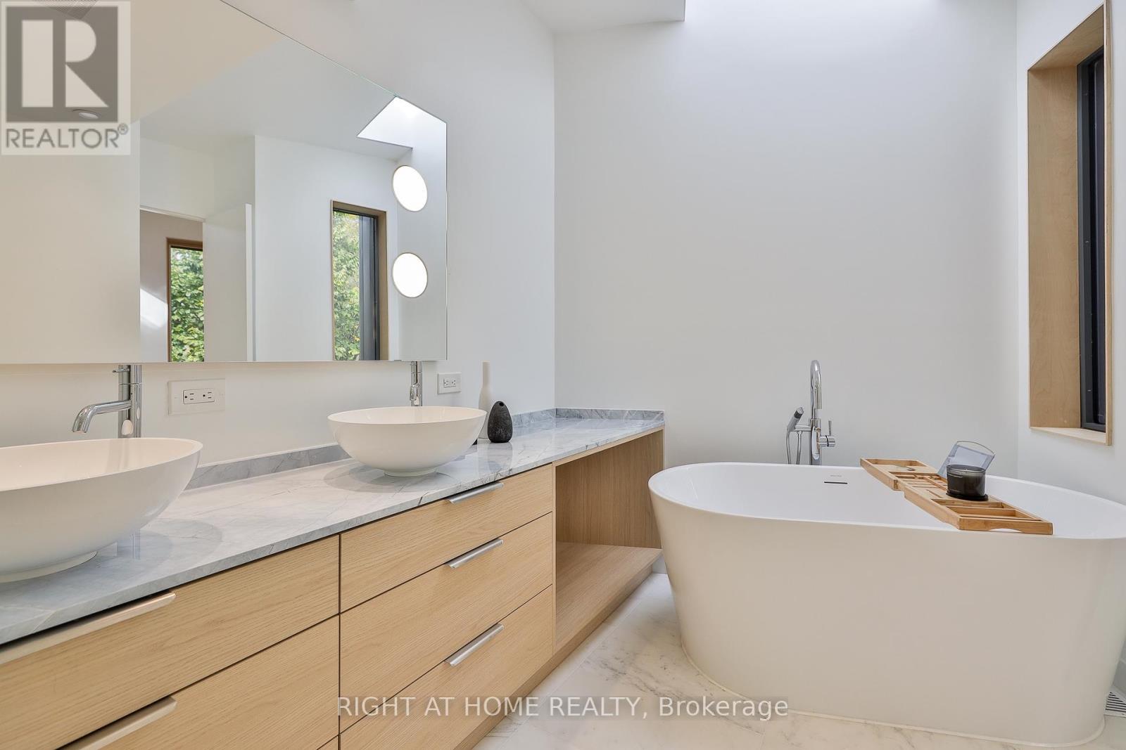 Ph 7 - 225 Brunswick Avenue, Toronto, Ontario  M5S 2M4 - Photo 19 - C12483067