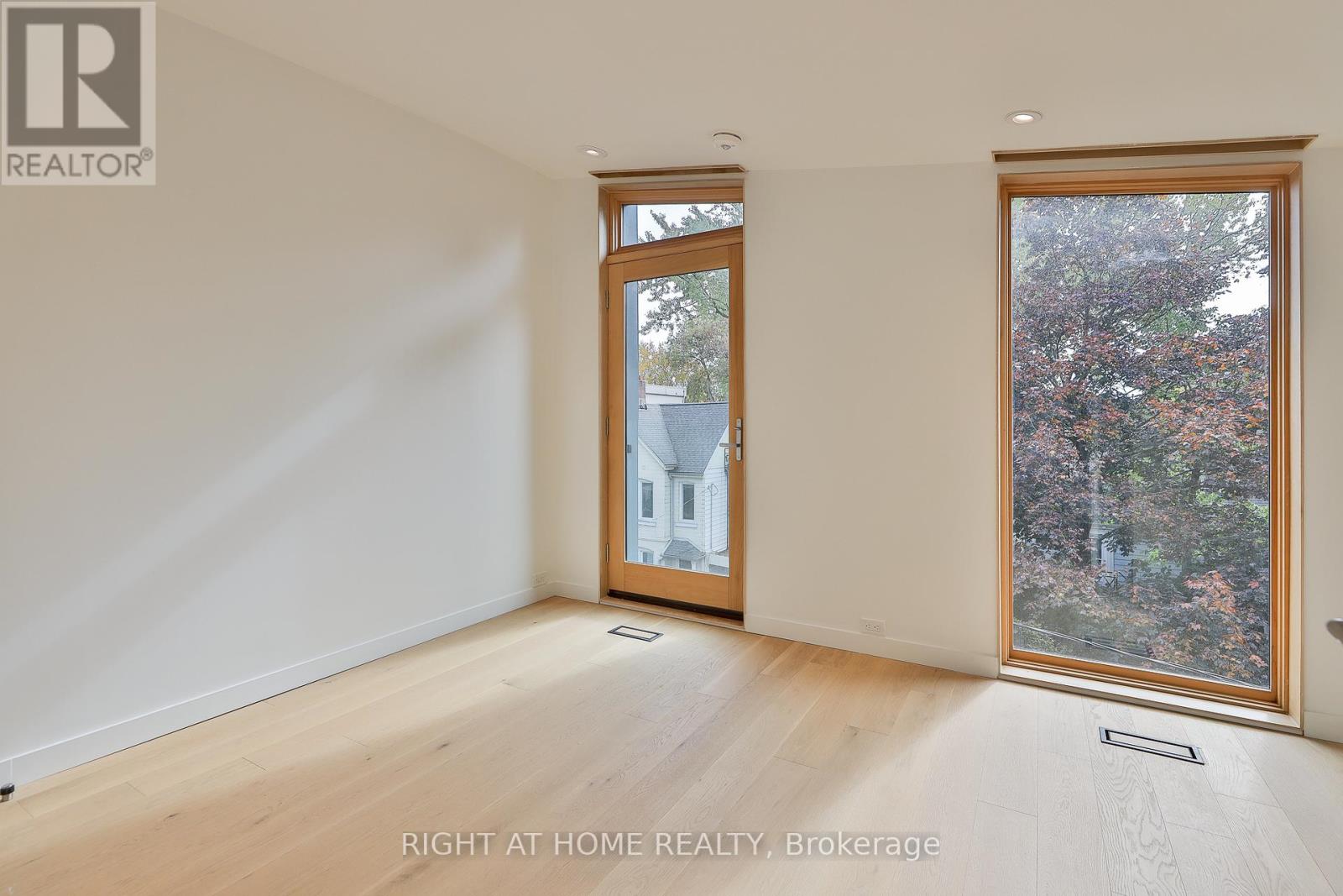 Ph 7 - 225 Brunswick Avenue, Toronto, Ontario  M5S 2M4 - Photo 22 - C12483067