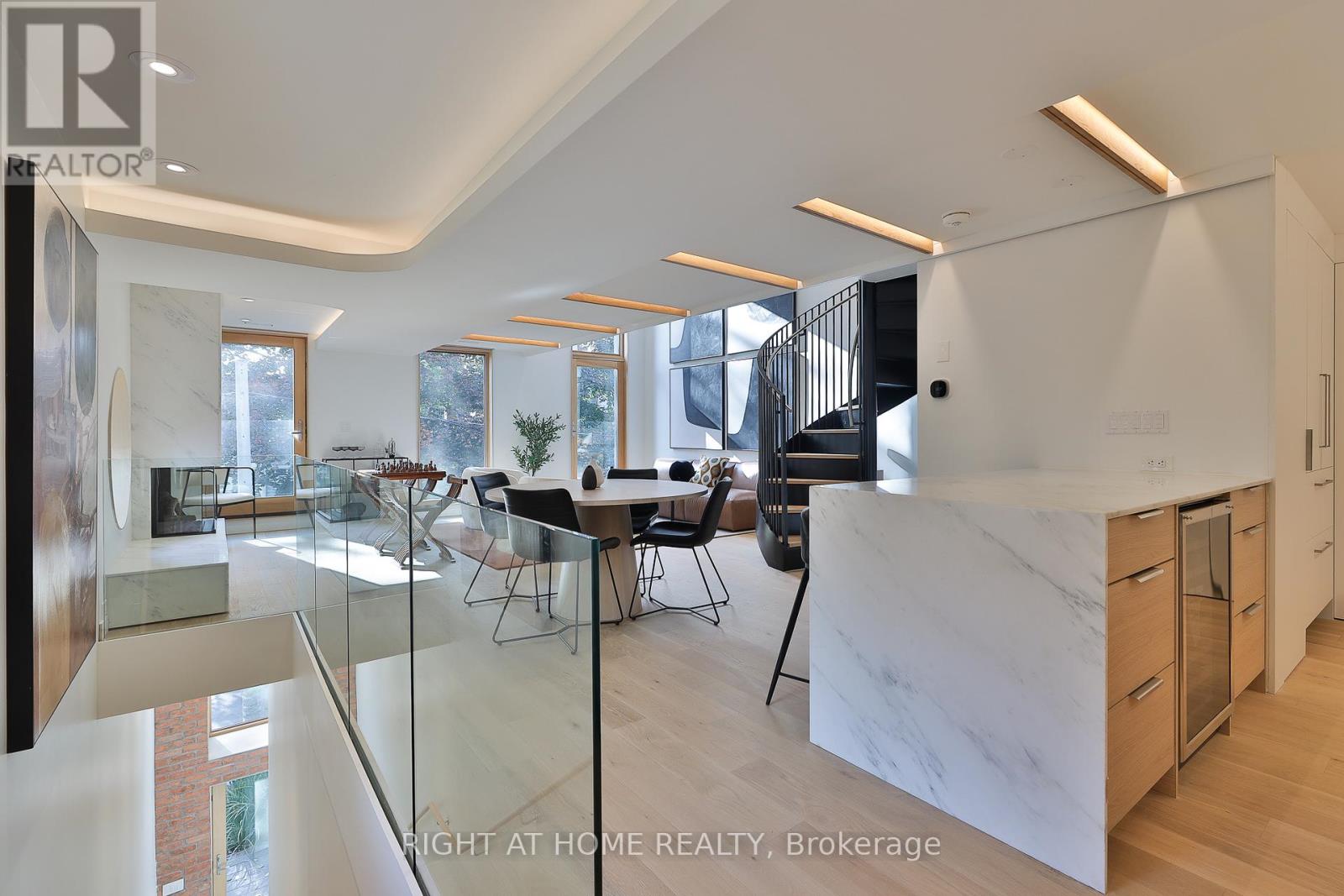 Ph 7 - 225 Brunswick Avenue, Toronto, Ontario  M5S 2M4 - Photo 7 - C12483067