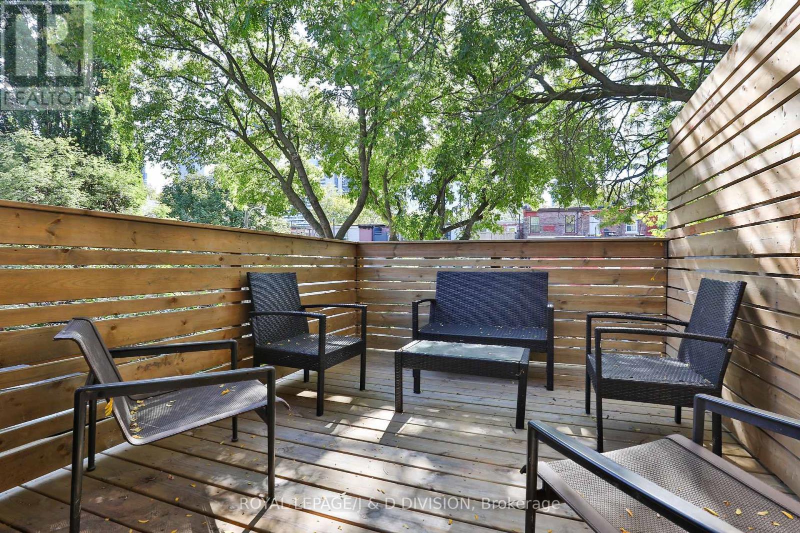 69 Sullivan Street, Toronto (Kensington-Chinatown), Ontario  M5T 1C2 - Photo 27 - C12483074