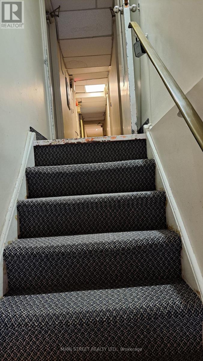 6 - 2588a Yonge Street, Toronto, Ontario  M4P 2J3 - Photo 3 - C12483102