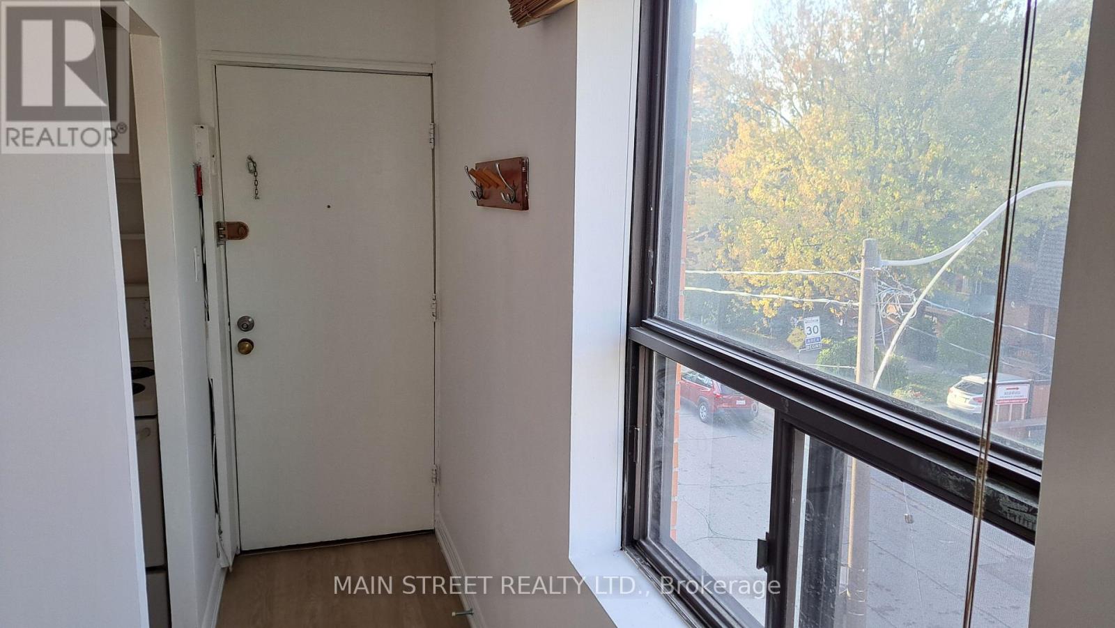 6 - 2588a Yonge Street, Toronto, Ontario  M4P 2J3 - Photo 8 - C12483102