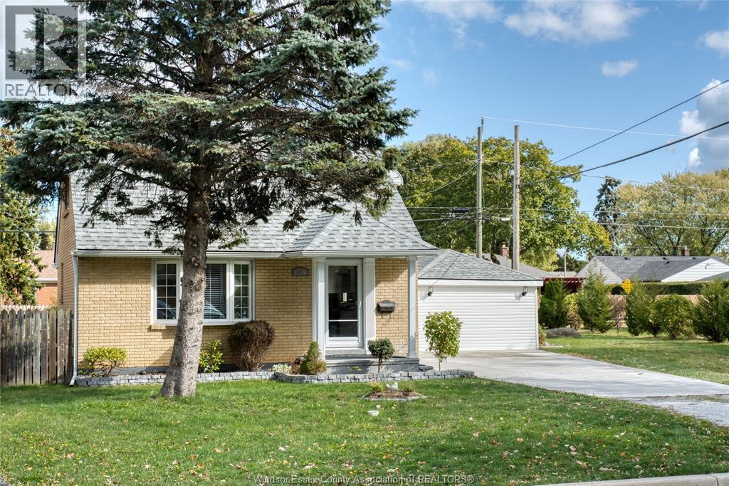 994 EDWARD AVENUE, Windsor, Ontario