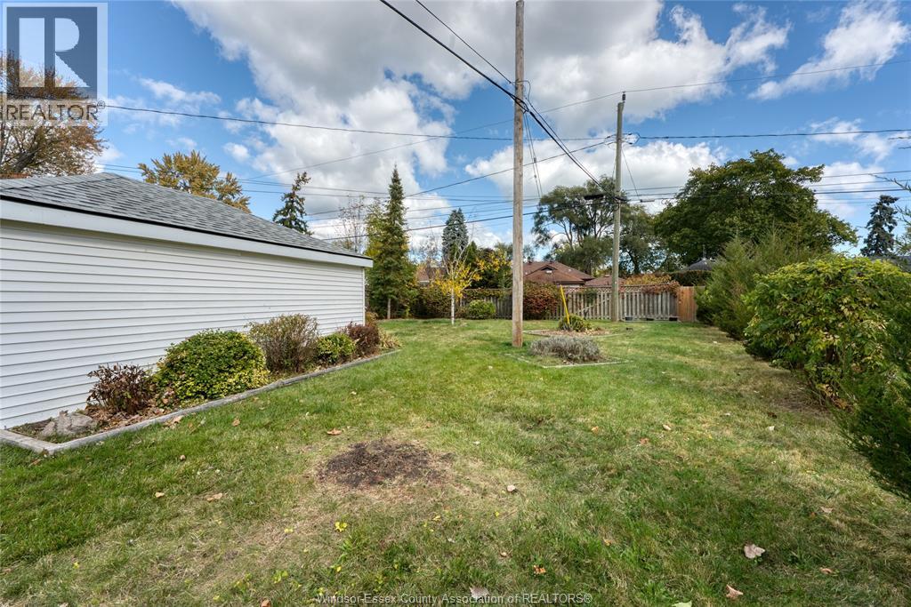 994 Edward Avenue, Windsor, Ontario  N8S 2Z8 - Photo 35 - 25027197