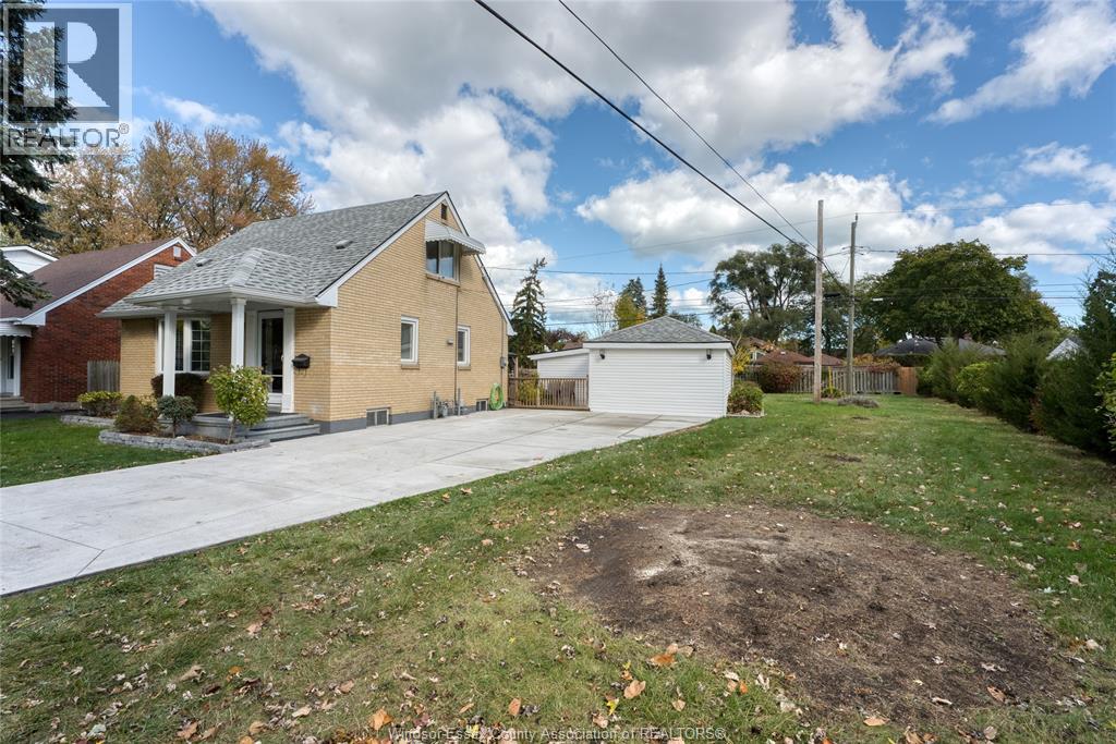 994 Edward Avenue, Windsor, Ontario  N8S 2Z8 - Photo 4 - 25027197