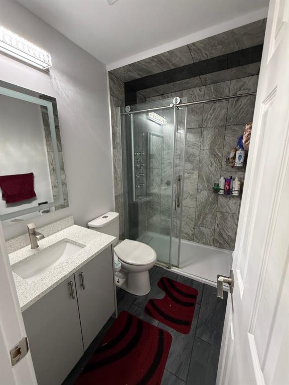 92 Kenville Crescent, Winnipeg, Manitoba  R2P 0X7 - Photo 12 - 202526848