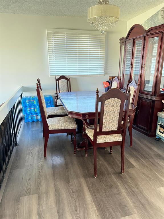 92 Kenville Crescent, Winnipeg, Manitoba  R2P 0X7 - Photo 3 - 202526848