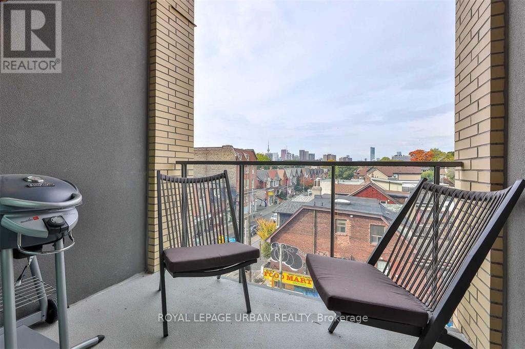 402 - 495 Logan Avenue, Toronto, Ontario  M4K 0A5 - Photo 11 - E12483047