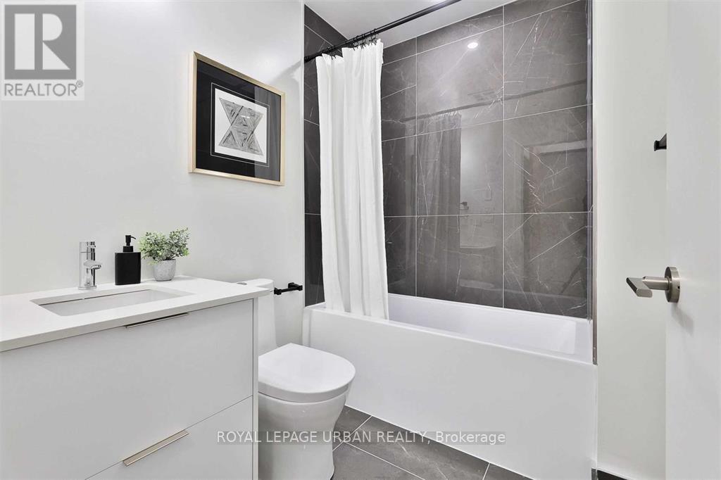 402 - 495 Logan Avenue, Toronto, Ontario  M4K 0A5 - Photo 14 - E12483047
