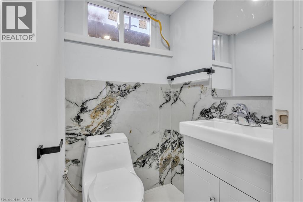 84 Avalon Place, Kitchener, Ontario  N2M 4N7 - Photo 29 - 40782277