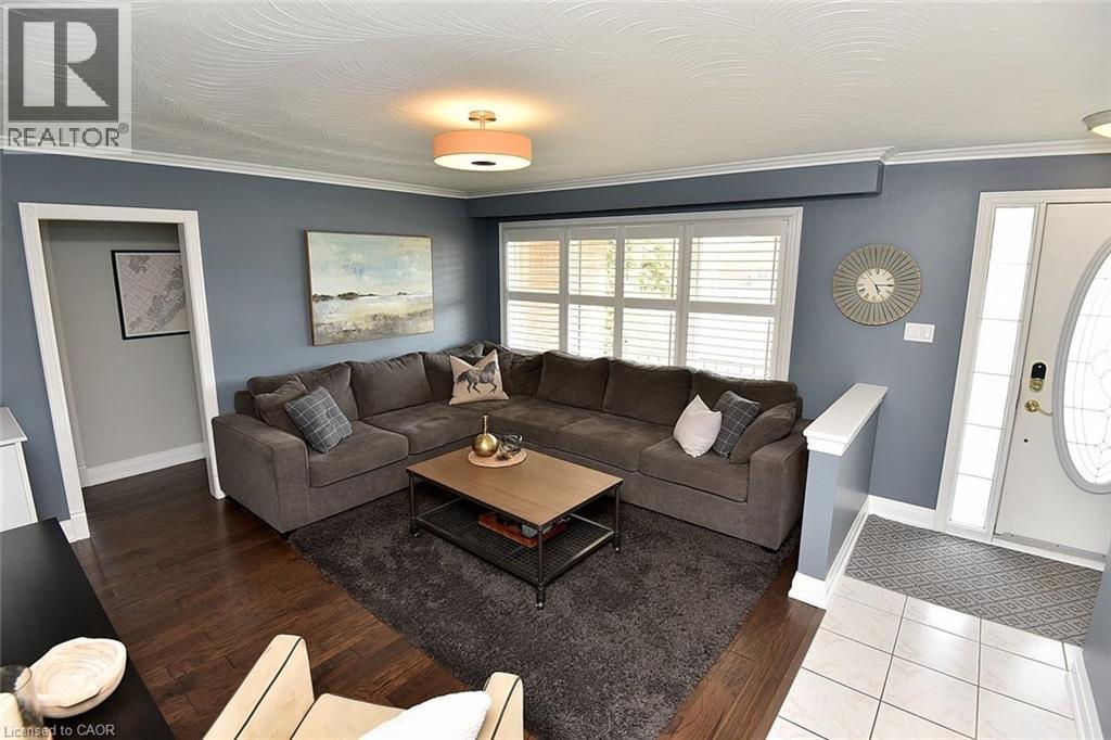 1204 Tavistock Drive, Burlington, Ontario  L7P 2N5 - Photo 8 - 40782184