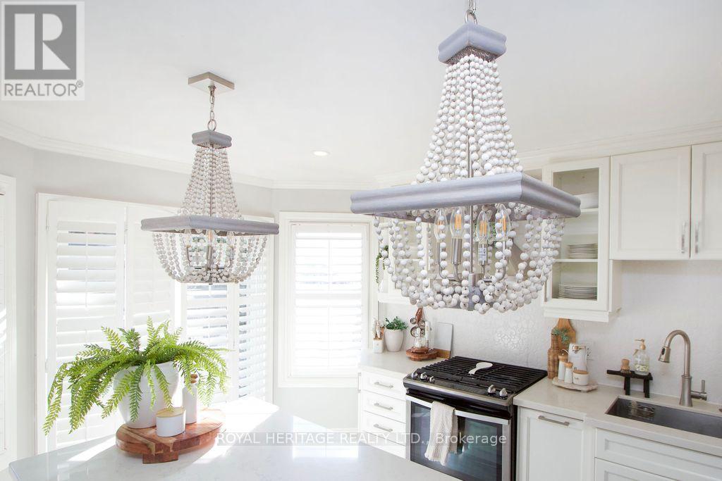 66 Fieldnest Crescent, Whitby, Ontario  L1R 1Z6 - Photo 15 - E12483224