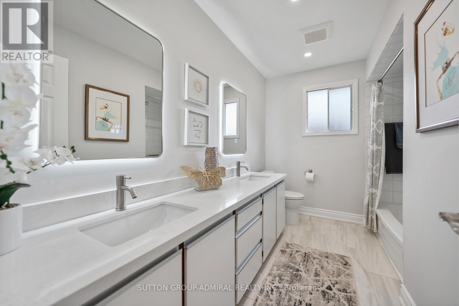 16 Sycamore Drive, Markham, Ontario  L3T 5V4 - Photo 30 - N12483071