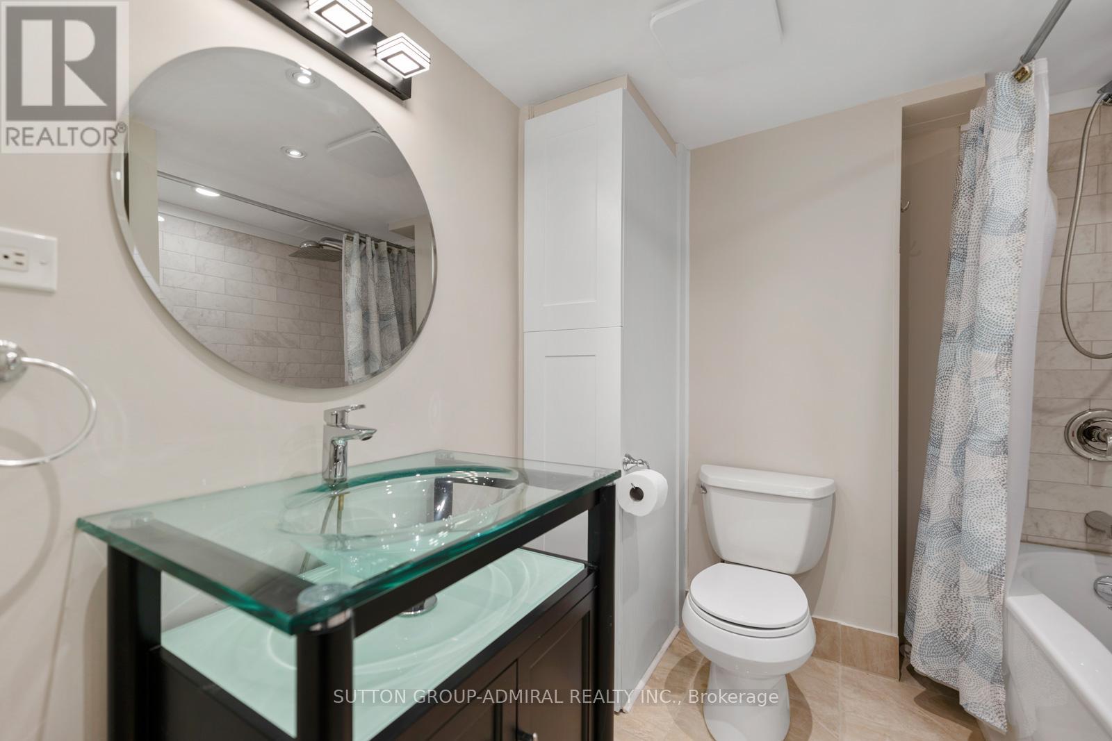 16 Sycamore Drive, Markham, Ontario  L3T 5V4 - Photo 38 - N12483071